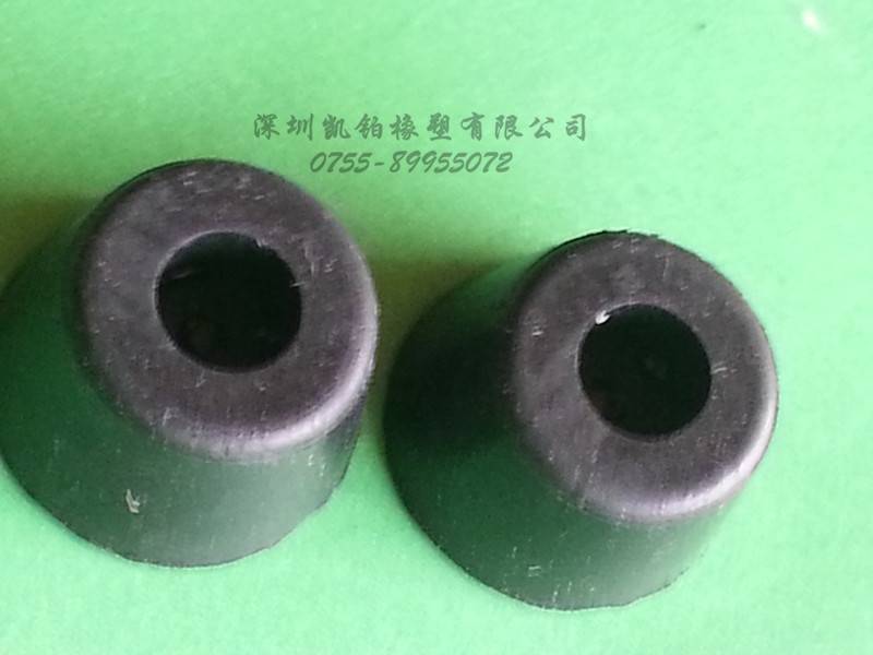 金屬鐵片橡膠機腳